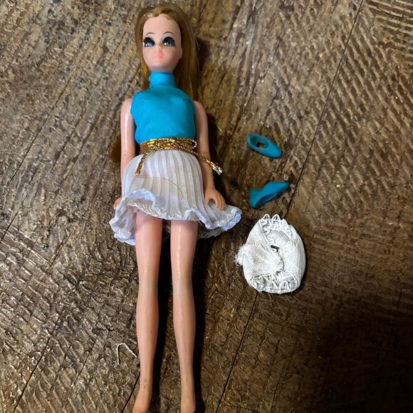 Original Topper Dawn doll w/original clothes - Picture 1 of 3